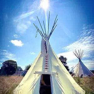 tipis-a-la-ferme.inbrittany.com/
